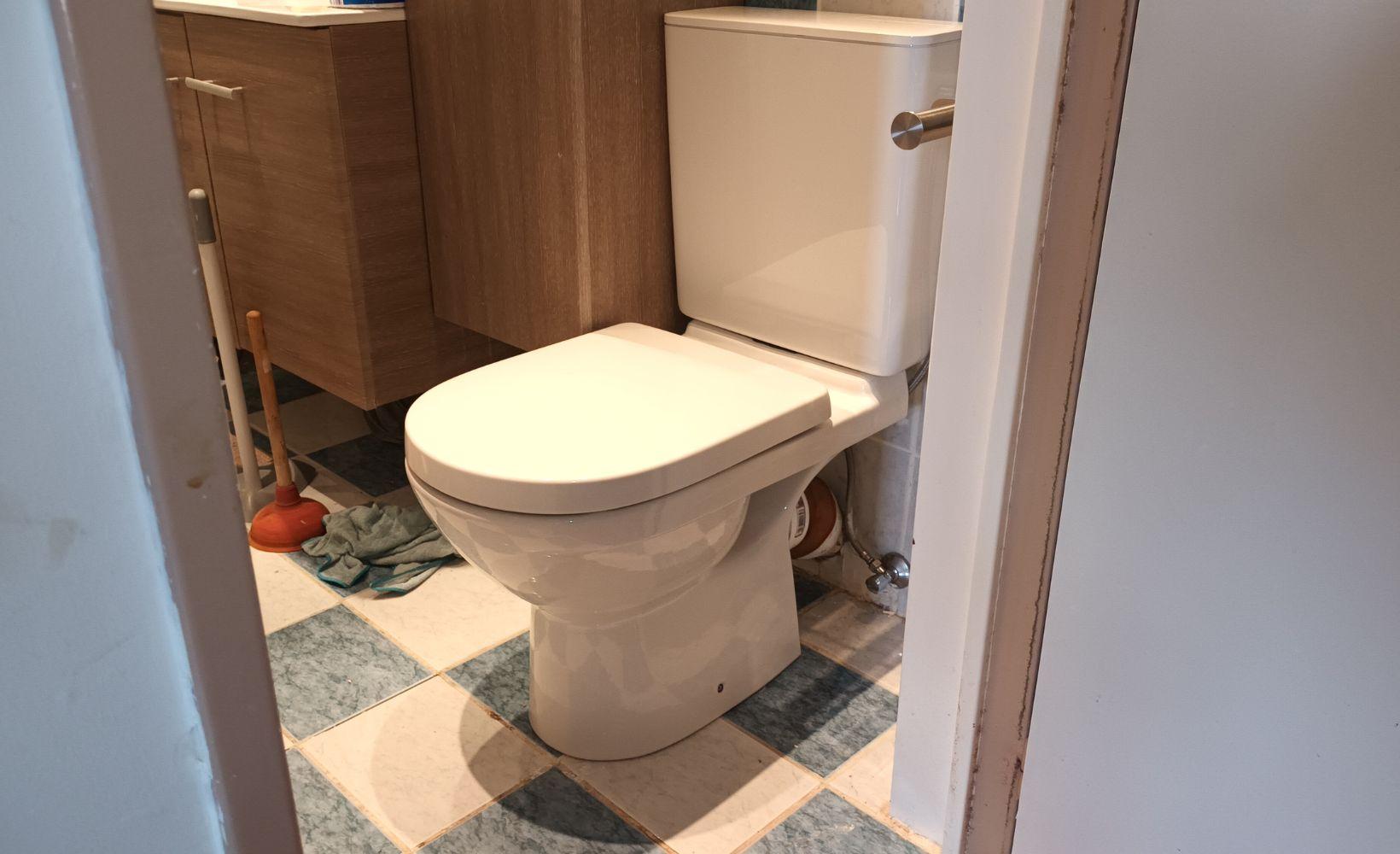 Depannage toilette ixelles service du plombier vdk a ixelles