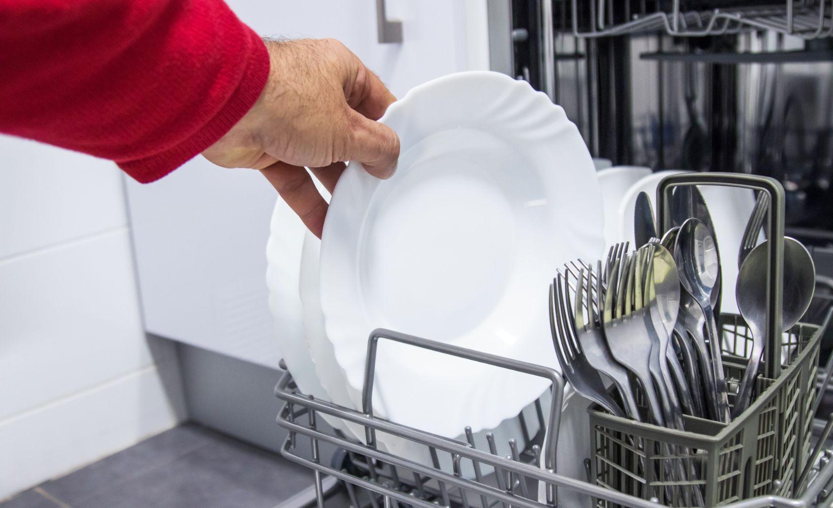 Privilégier le lave-vaisselle au lavage à la main