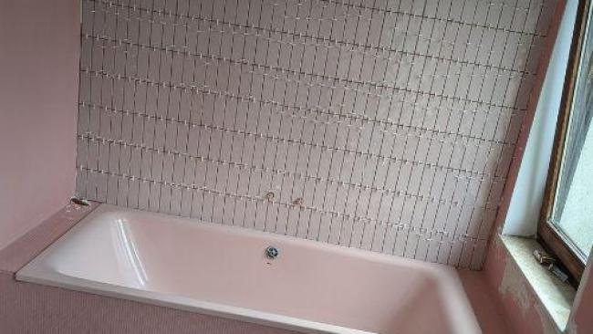 Pose carrelage salle de bain avec le plombier VDK - Devis